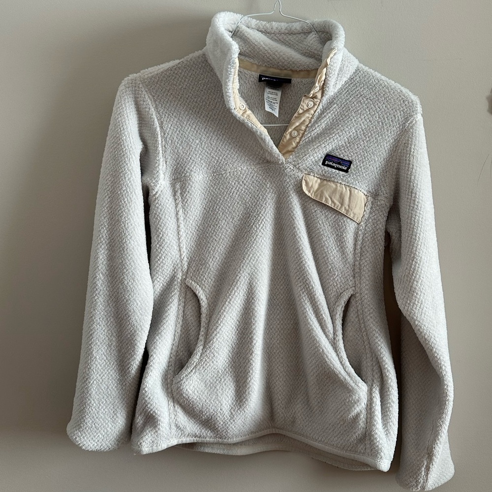 Patagonia pull over